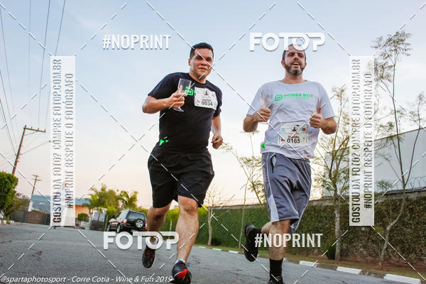 Buy your photos of the eventCorre Cotia - Wine & Fun 2019 on Fotop