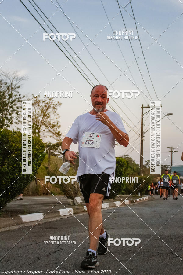 Buy your photos of the eventCorre Cotia - Wine & Fun 2019 on Fotop