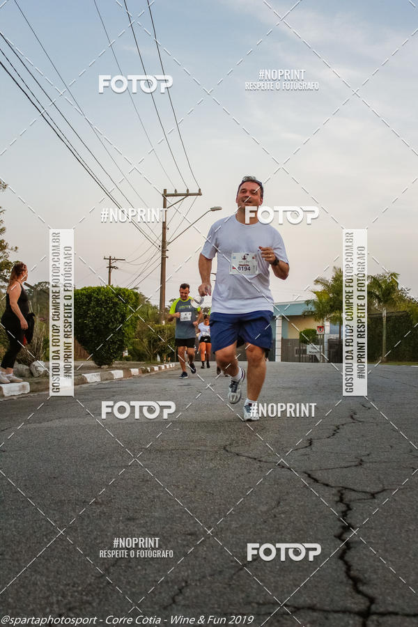 Buy your photos of the eventCorre Cotia - Wine & Fun 2019 on Fotop