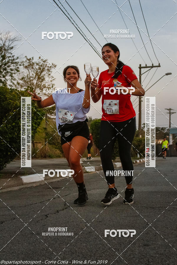 Buy your photos of the eventCorre Cotia - Wine & Fun 2019 on Fotop