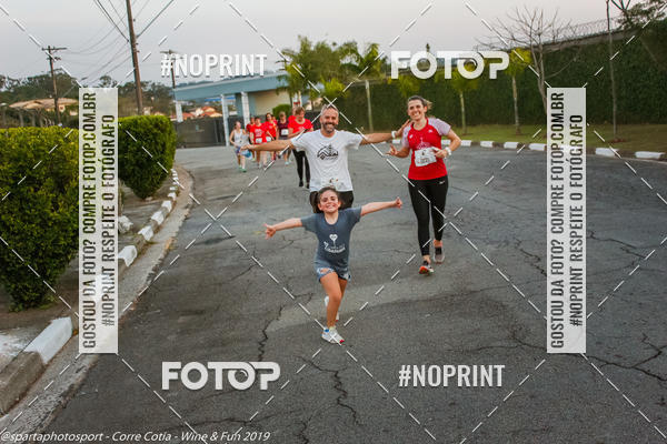 Buy your photos of the eventCorre Cotia - Wine & Fun 2019 on Fotop