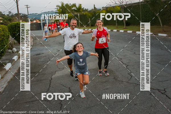 Buy your photos of the eventCorre Cotia - Wine & Fun 2019 on Fotop