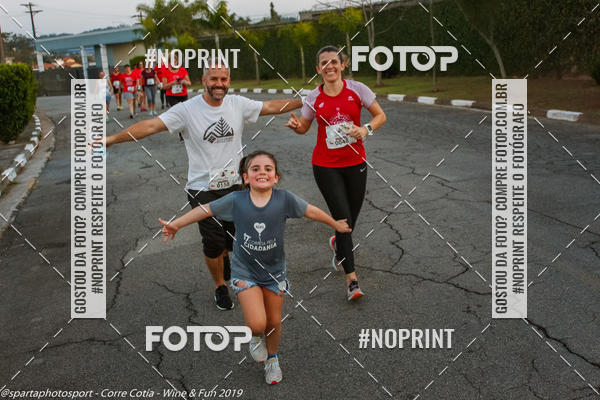Buy your photos of the eventCorre Cotia - Wine & Fun 2019 on Fotop