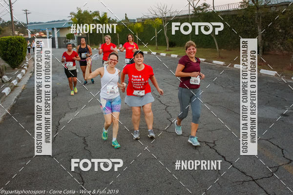 Buy your photos of the eventCorre Cotia - Wine & Fun 2019 on Fotop