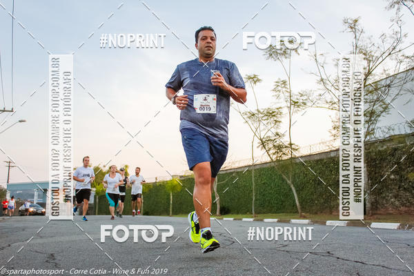 Buy your photos of the eventCorre Cotia - Wine & Fun 2019 on Fotop