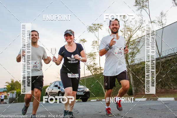 Buy your photos of the eventCorre Cotia - Wine & Fun 2019 on Fotop