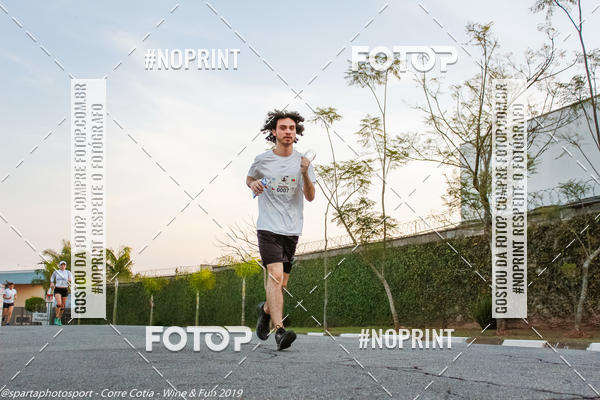 Buy your photos of the eventCorre Cotia - Wine & Fun 2019 on Fotop