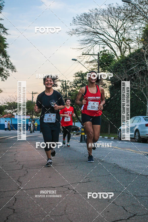 Buy your photos of the eventCorre Cotia - Wine & Fun 2019 on Fotop