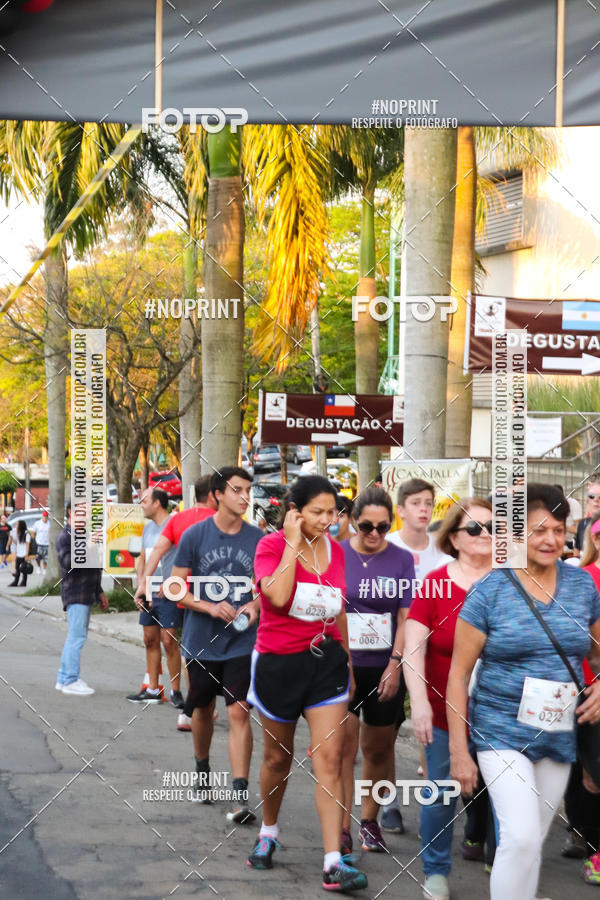 Buy your photos of the eventCorre Cotia - Wine & Fun 2019 on Fotop