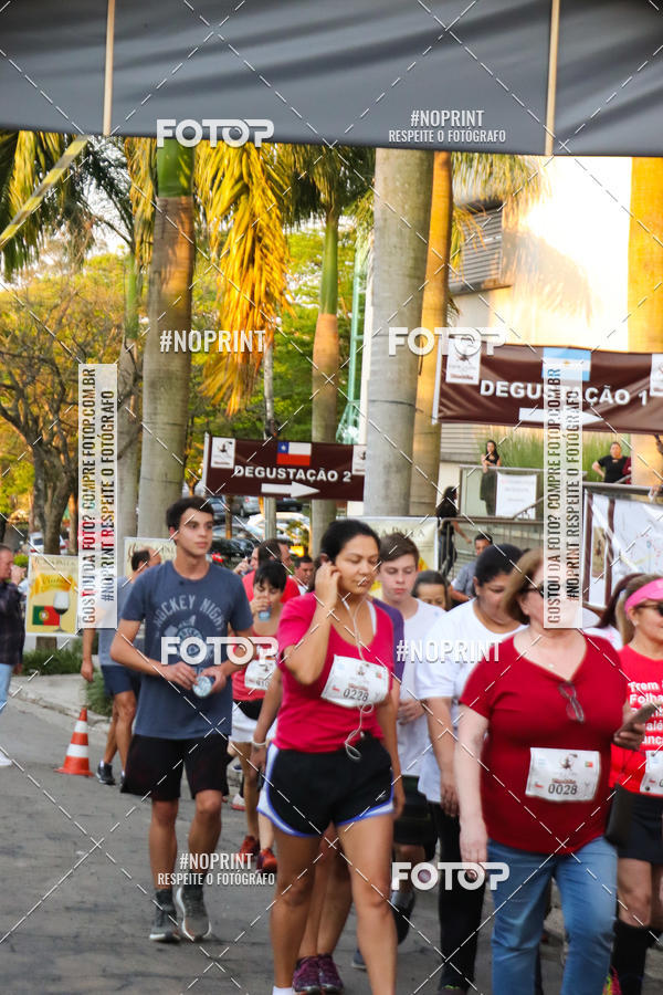 Buy your photos of the eventCorre Cotia - Wine & Fun 2019 on Fotop