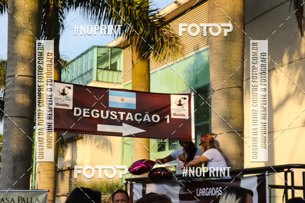Buy your photos of the eventCorre Cotia - Wine & Fun 2019 on Fotop