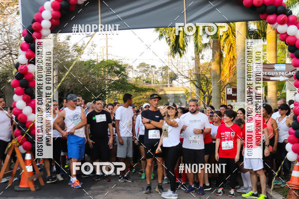 Buy your photos of the eventCorre Cotia - Wine & Fun 2019 on Fotop