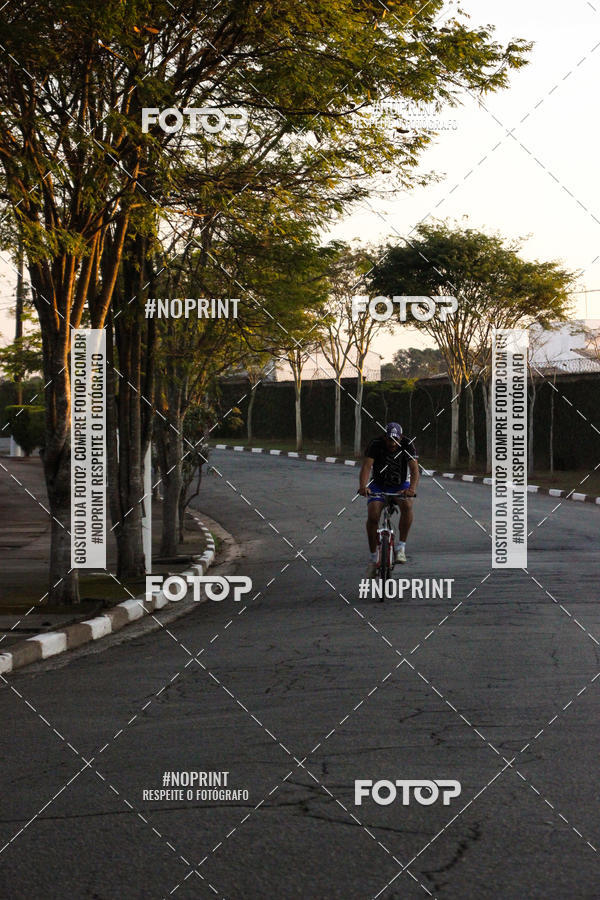 Buy your photos of the eventCorre Cotia - Wine & Fun 2019 on Fotop