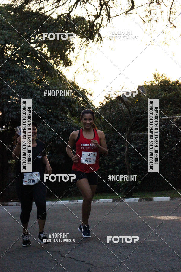 Buy your photos of the eventCorre Cotia - Wine & Fun 2019 on Fotop