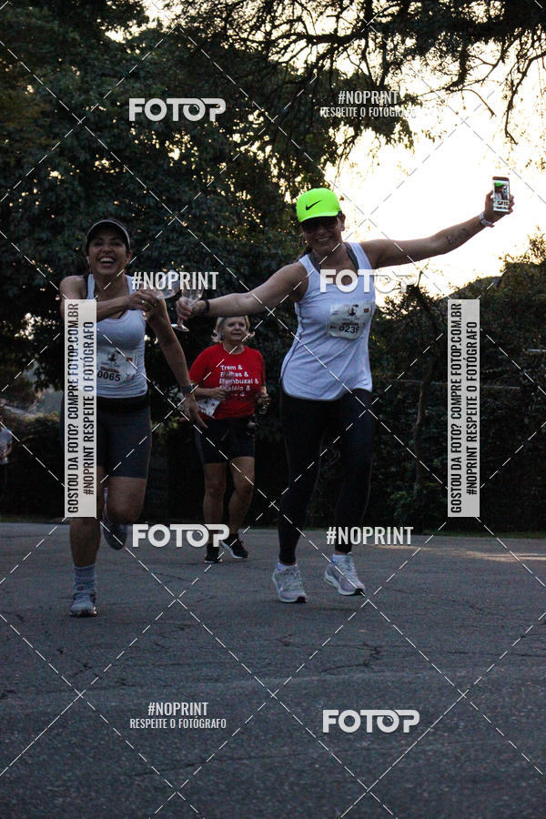 Buy your photos of the eventCorre Cotia - Wine & Fun 2019 on Fotop