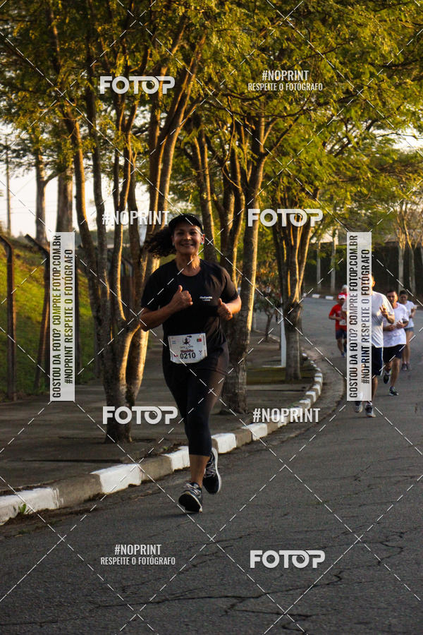 Acquista le foto dell'eventoCorre Cotia - Wine & Fun 2019 in Fotop