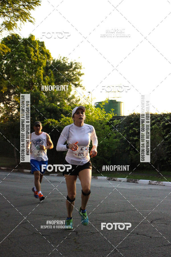 Acquista le foto dell'eventoCorre Cotia - Wine & Fun 2019 in Fotop