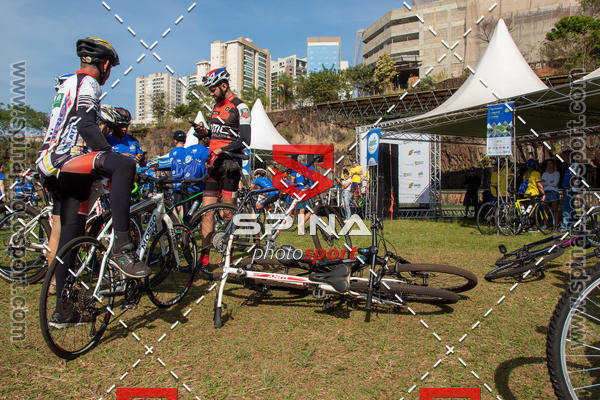Buy your photos of the eventPEDALA RIBEIRO 2019 on Fotop