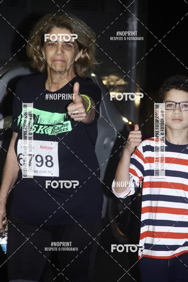 Buy your photos of the event5k Kaethe Richers - Corrida Noturna on Fotop