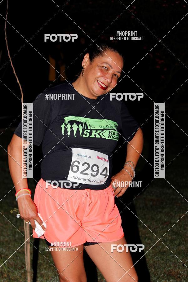Buy your photos of the event5k Kaethe Richers - Corrida Noturna on Fotop