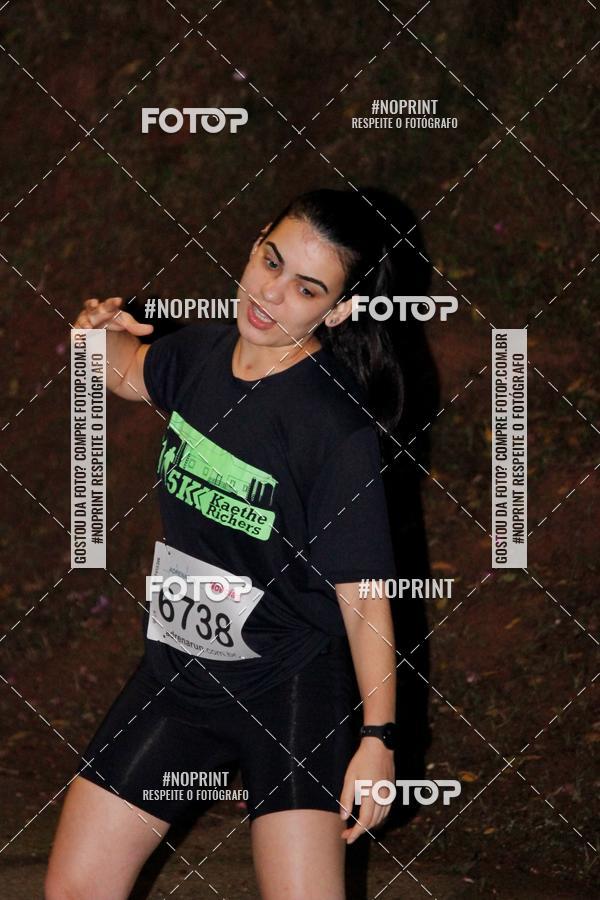 Buy your photos of the event5k Kaethe Richers - Corrida Noturna on Fotop