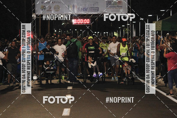 Buy your photos of the event5k Kaethe Richers - Corrida Noturna on Fotop