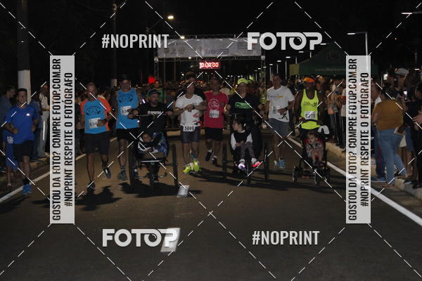 Buy your photos of the event5k Kaethe Richers - Corrida Noturna on Fotop