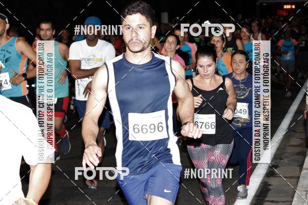 Buy your photos of the event5k Kaethe Richers - Corrida Noturna on Fotop