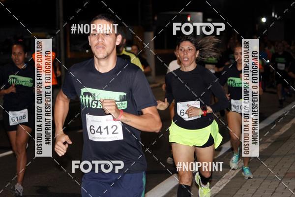 Buy your photos of the event5k Kaethe Richers - Corrida Noturna on Fotop