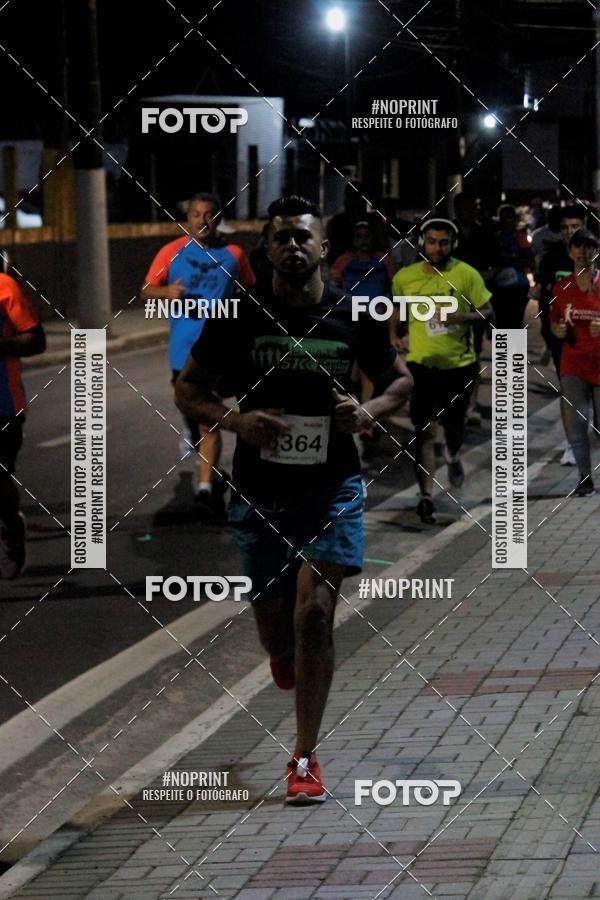 Buy your photos of the event5k Kaethe Richers - Corrida Noturna on Fotop