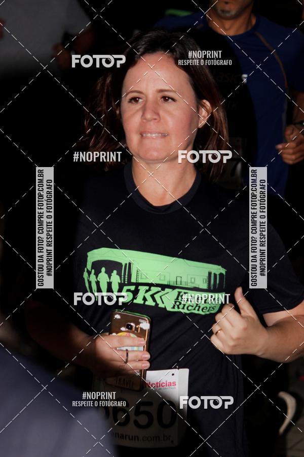 Buy your photos of the event5k Kaethe Richers - Corrida Noturna on Fotop