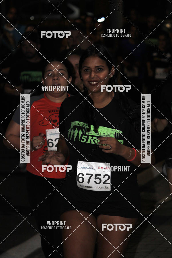 Buy your photos of the event5k Kaethe Richers - Corrida Noturna on Fotop