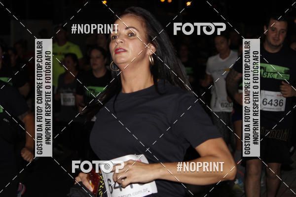 Buy your photos of the event5k Kaethe Richers - Corrida Noturna on Fotop