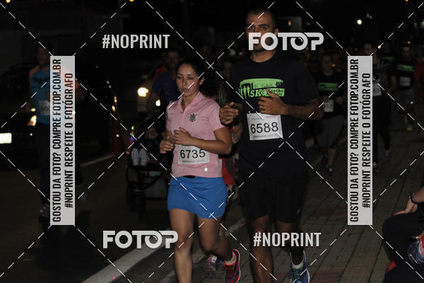 Buy your photos of the event5k Kaethe Richers - Corrida Noturna on Fotop