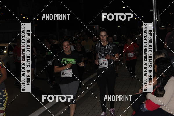 Buy your photos of the event5k Kaethe Richers - Corrida Noturna on Fotop