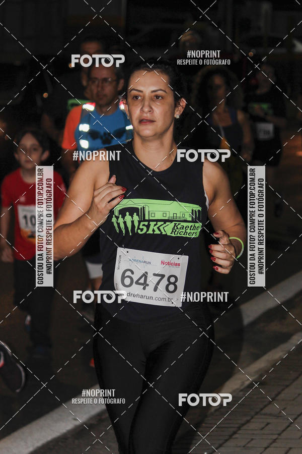 Buy your photos of the event5k Kaethe Richers - Corrida Noturna on Fotop