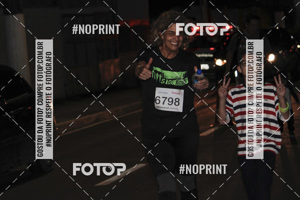 Buy your photos of the event5k Kaethe Richers - Corrida Noturna on Fotop