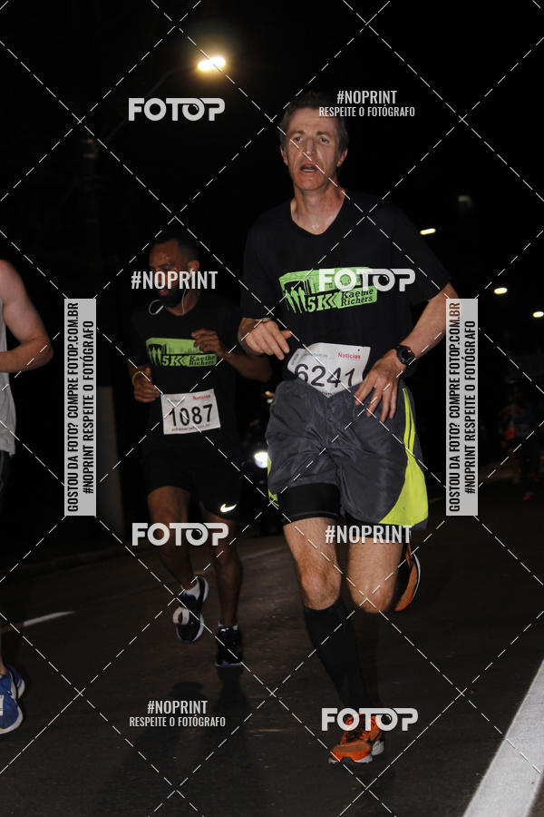 Buy your photos of the event5k Kaethe Richers - Corrida Noturna on Fotop