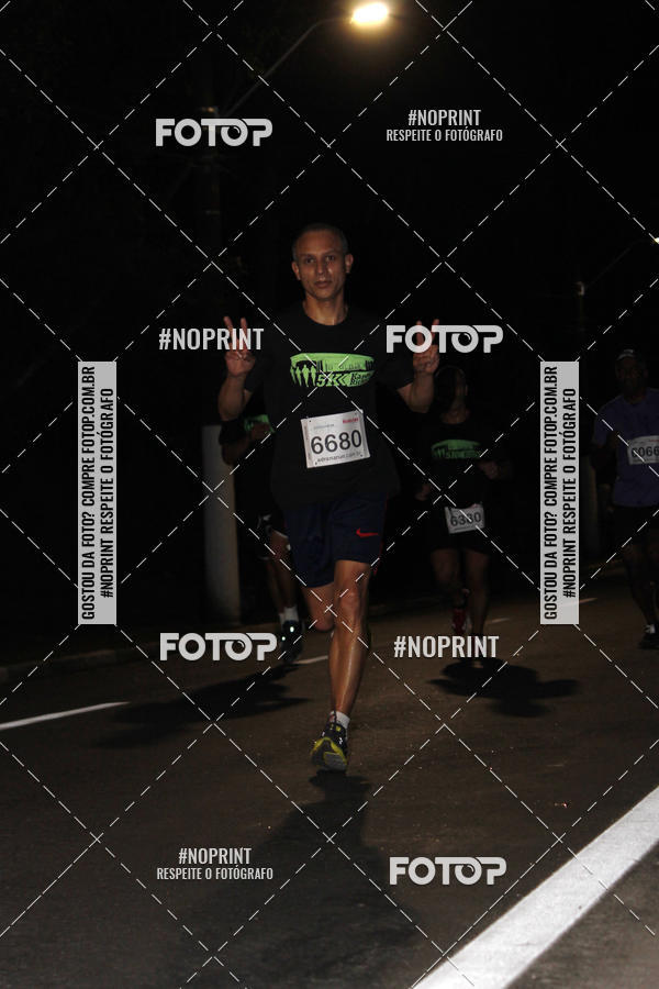 Buy your photos of the event5k Kaethe Richers - Corrida Noturna on Fotop