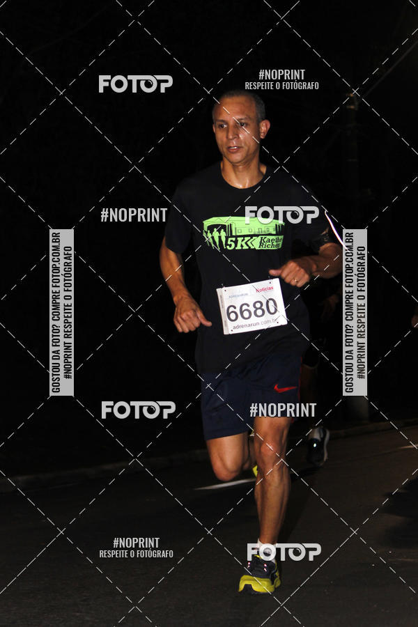 Buy your photos of the event5k Kaethe Richers - Corrida Noturna on Fotop
