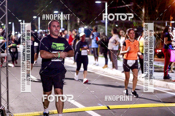 Buy your photos of the event5k Kaethe Richers - Corrida Noturna on Fotop