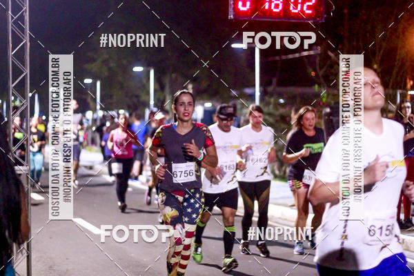 Buy your photos of the event5k Kaethe Richers - Corrida Noturna on Fotop