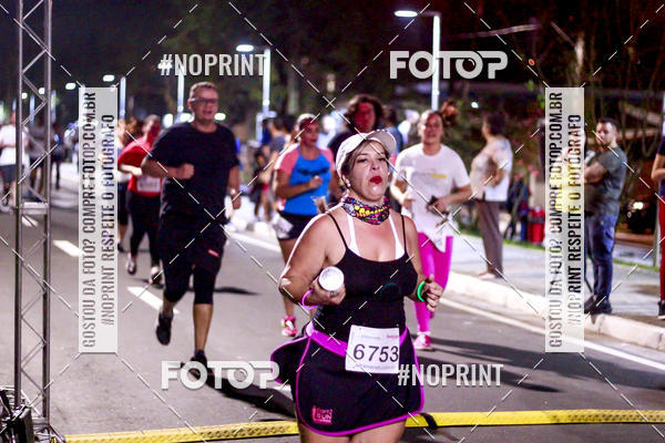 Buy your photos of the event5k Kaethe Richers - Corrida Noturna on Fotop