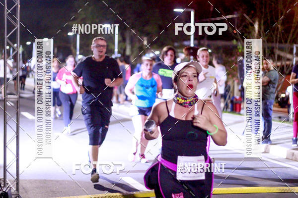 Buy your photos of the event5k Kaethe Richers - Corrida Noturna on Fotop
