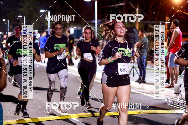 Buy your photos of the event5k Kaethe Richers - Corrida Noturna on Fotop