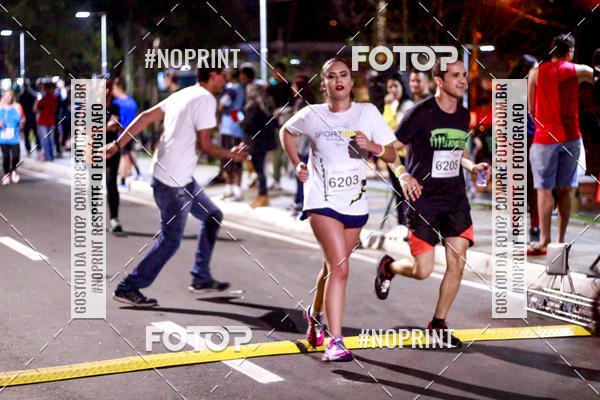 Buy your photos of the event5k Kaethe Richers - Corrida Noturna on Fotop