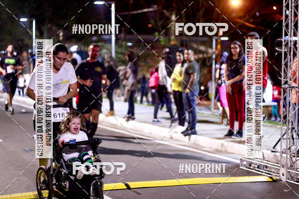 Buy your photos of the event5k Kaethe Richers - Corrida Noturna on Fotop