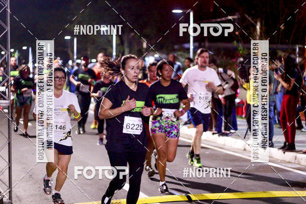 Buy your photos of the event5k Kaethe Richers - Corrida Noturna on Fotop