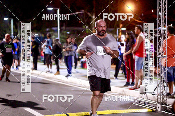 Buy your photos of the event5k Kaethe Richers - Corrida Noturna on Fotop