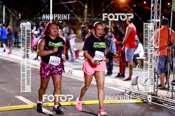 Buy your photos of the event5k Kaethe Richers - Corrida Noturna on Fotop